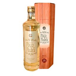 cachaca-poco-da-pedra-umburana-700ml-01752_1