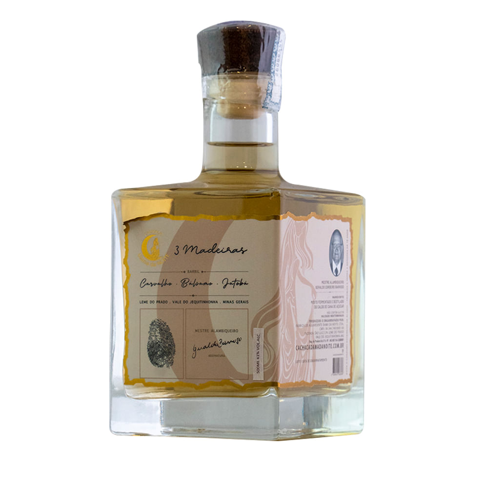 cachaca-dama-da-moite-tres-madeiras-500ml-102006_1