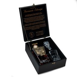 cachaca-harmonie-schnaps-reserva-especial-20-anos-750ml-122027_1