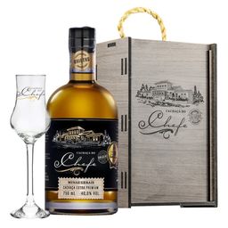 estojo-de-madeira-presente-cachaca-do-chefe-700ml-c-taca-nv-081930_1.jpg